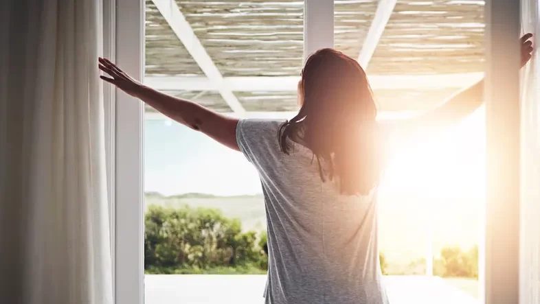 عادة صحية مهمة جدا.. ينبغي ممارستها قبل التاسعة صباحًا