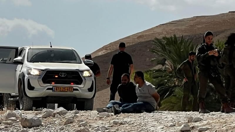 مستوطنون يقتحمون مدرسة عرب الكعابنة شمال غرب أريحا