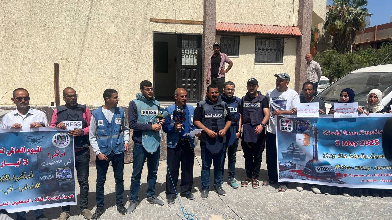 مؤسسات الأسرى: 180 حالة اعتقال واحتجاز سُجلت بين صفوف الصحفيين منذ 7 أكتوبر 2023