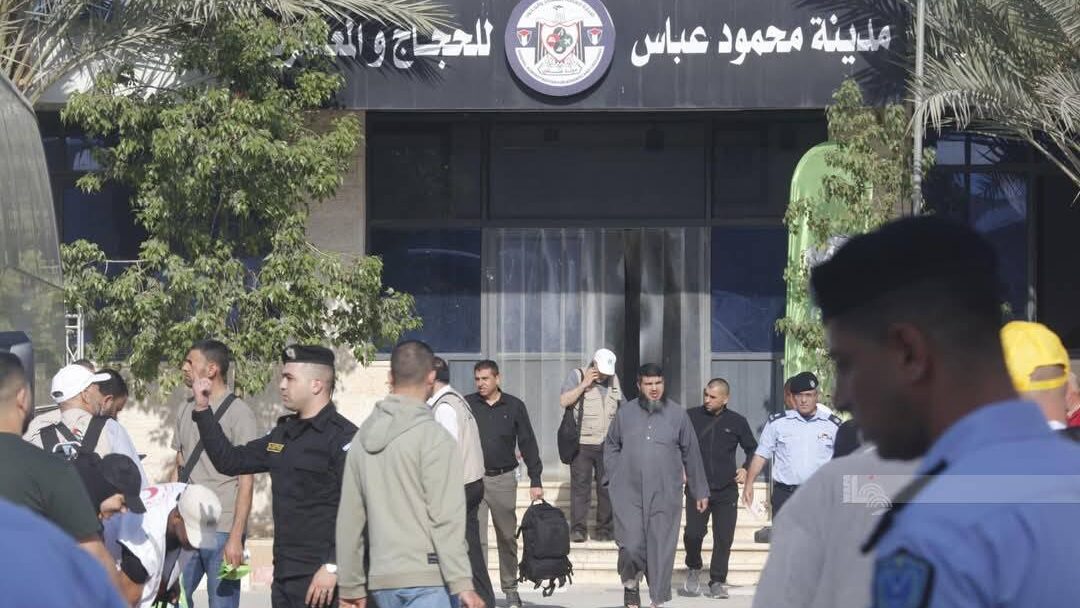 الفوج الثاني من حجاج فلسطين يغادر الضفة الغربية متوجها إلى السعودية لأداء مناسك الحج