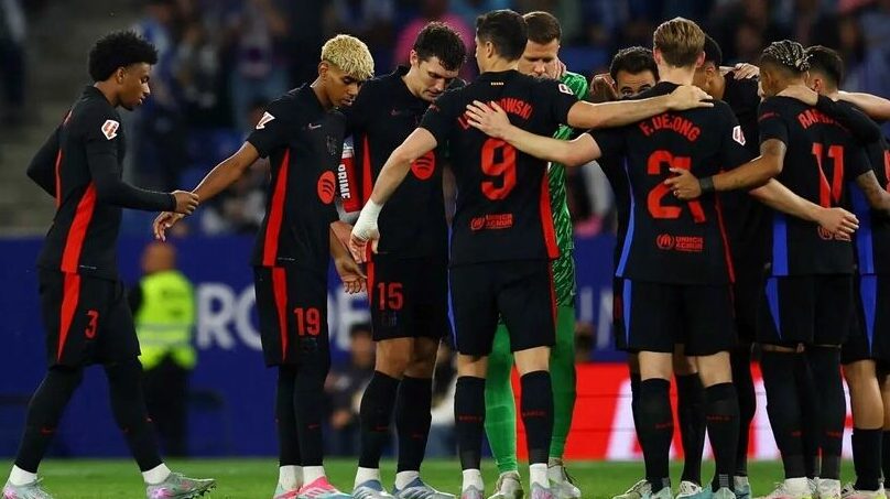 سيناريو جنوني وضربة غير متوقعة تهدد بسحب لقب الدوري الإسباني من برشلونة