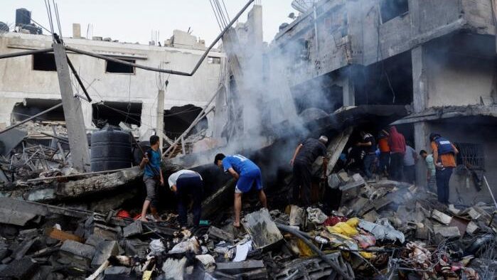 13 شهيداً بينهم طفل و7 سيدات ومصابون في قصف الاحتلال أنحاء متفرقة في قطاع غزة