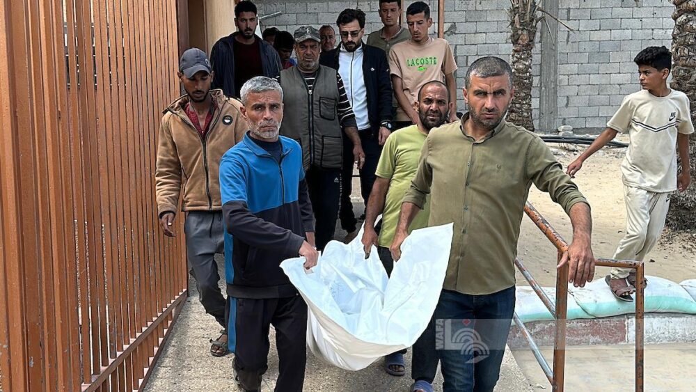 77 شهيد خلال 24 ساعة ... ارتفاع حصيلة الشهداء بقطاع غزة إلى 52,495 منذ 7 أكتوبر 2023