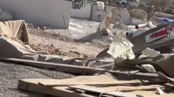 الاحتلال يهدم حظيرتين وغرفة زراعية في العيساوية