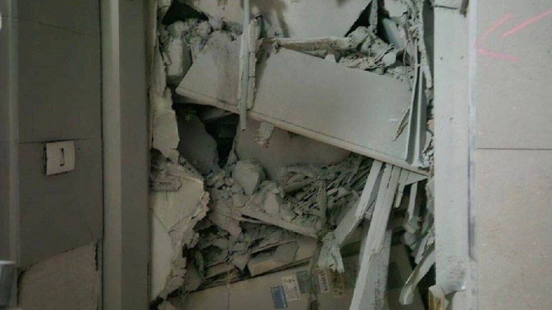 الصواريخ الإيرانية تدمر ملجأ صممه الاحتلال لحماية المستوطنين