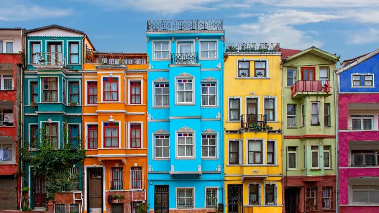 جولة في إسطنبول على خُطا الدراما والسينما