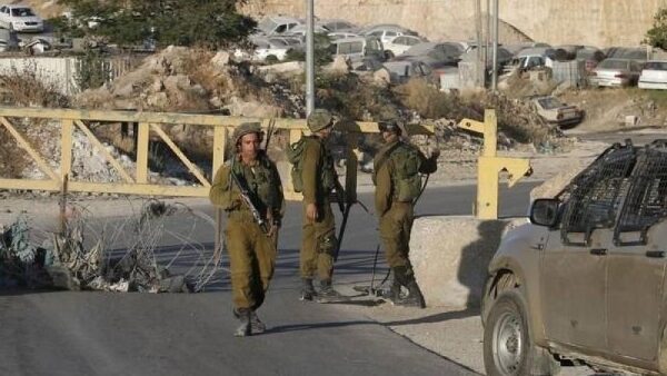 الاحتلال يشدد إجراءاته العسكرية عند حواجز أريحا