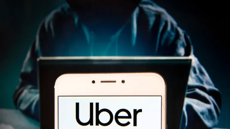 ضحيتها السائقون والمستخدمون.. "أوبر" اعتمدت على سياسة مشبوهة لزيادة أرباحها