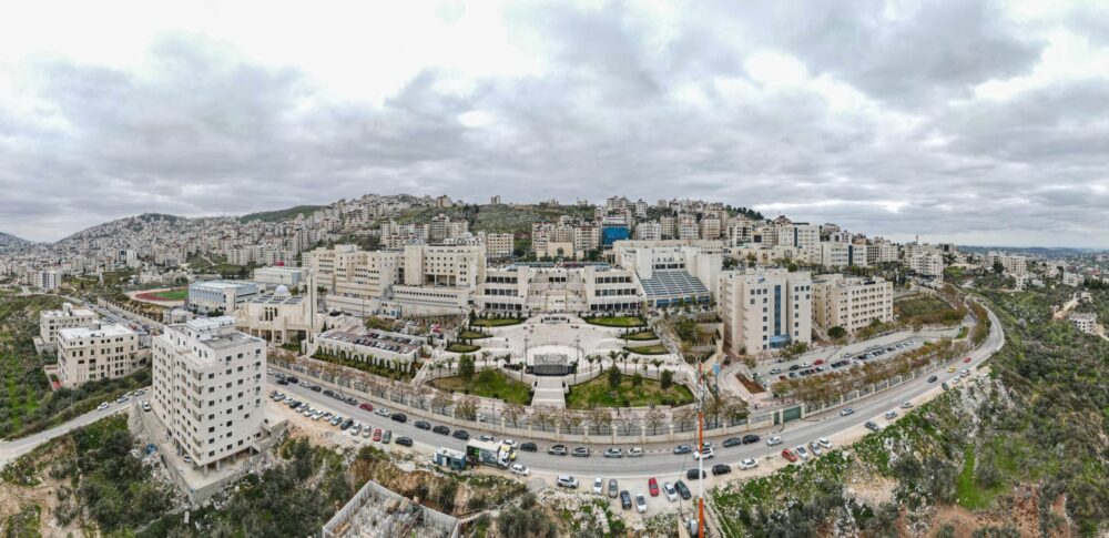 لجنة التعليم في "اسرائيل" تقر مشروع قانون يمنع توظيف المعلمين الذين درسوا في جامعات فلسطينية