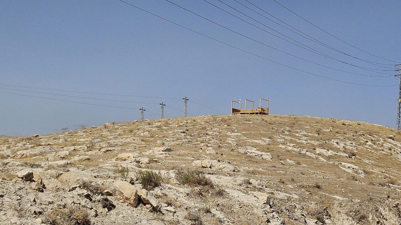 الاحتلال يقيم بؤرة استيطانية جديدة على أراضي الفلسطينيين غرب أريحا