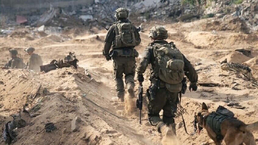 الاحتلال يعترف بإصابة 5 ضباطٍ وجنود من لواء المظليين و"يهلوم" بكمائن المقاومة في قطاع غزة