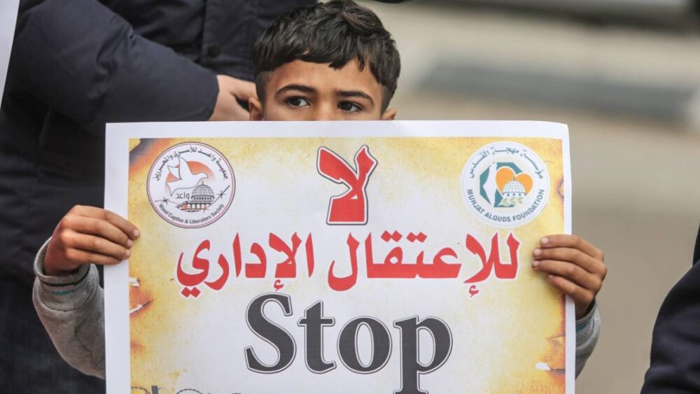 مؤسسات الأسرى: أكثر من 3600 أسير إداري منذ مطلع الشهر الجاري