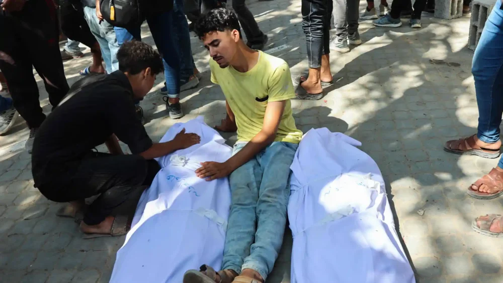 بينهم 8 من طالبي المساعدات: 41 شهيداً في قطاع غزة منذ الفجر