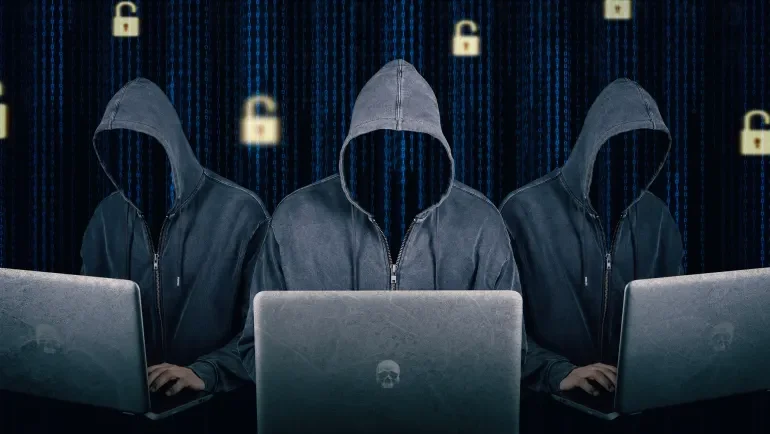 هجمات سيبرانية موالية لأوكرانيا تعطل حركة الطيران الروسية