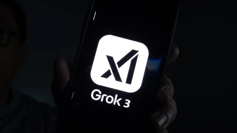 ما الذي قاله غروك عن علاقة ماسك بإبستين وأشعل الجدل؟