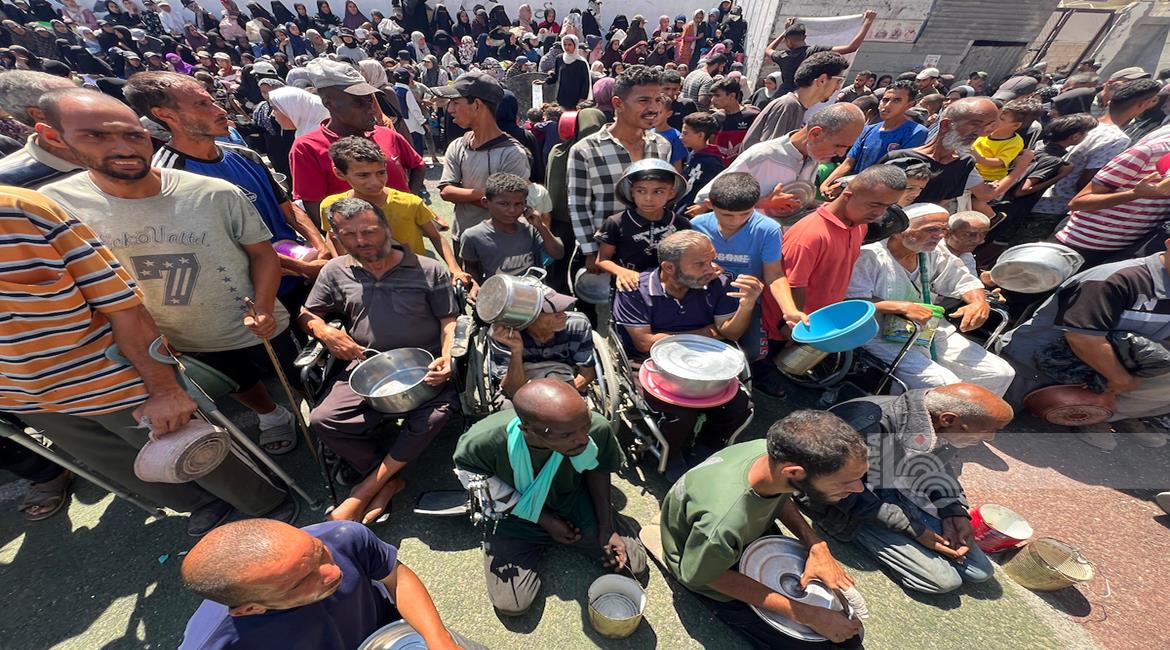 132 شهيدًا في قطاع غزة منذ فجر اليوم بينهم 94 في "مصائد الموت" غرب القطاع