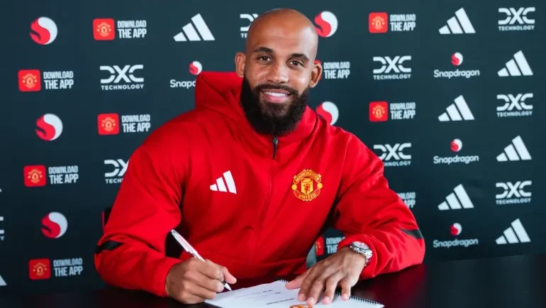 مانشستر يونايتد يعلن التعاقد مع الكاميروني برايان مبويمو