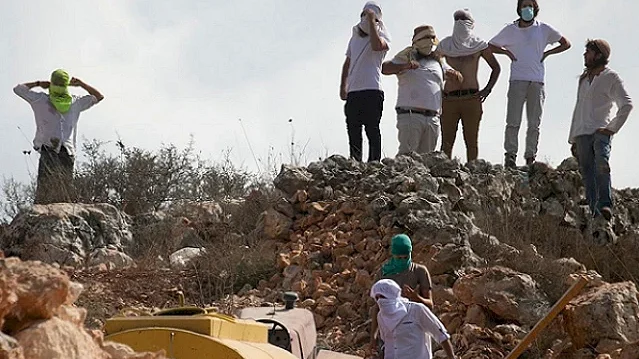 إصابة شاب باعتداء مستوطنين في الأغوار الشمالية