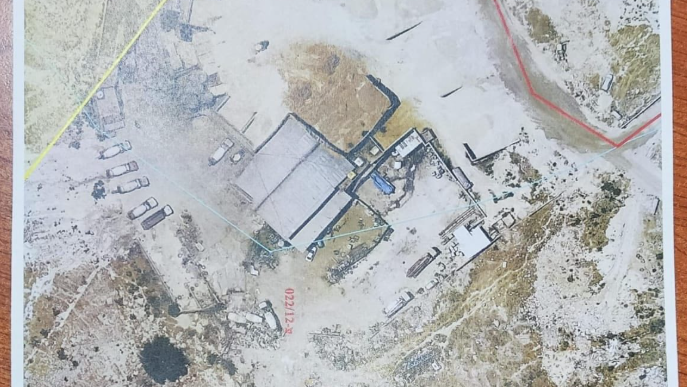 الاحتلال يخطر بهدم 13 منشأة في العيزرية جنوب شرق القدس