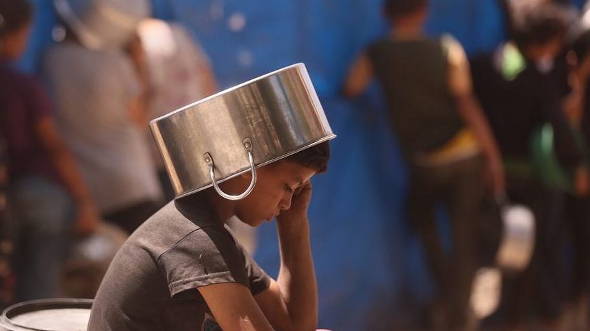 خبراء الأمم المتحدة يدعون "إسرائيل" إلى إعادة تفعيل منظومة المساعدات الإنسانية التابعة للأمم المتحدة