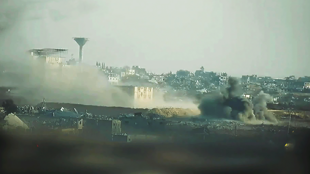 مصادر عبرية: إصابة 4 جنود في اشتباكات بغزة