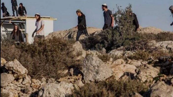 مستوطنون يهاجمون منازل المواطنين في كيسان شرق بيت لحم