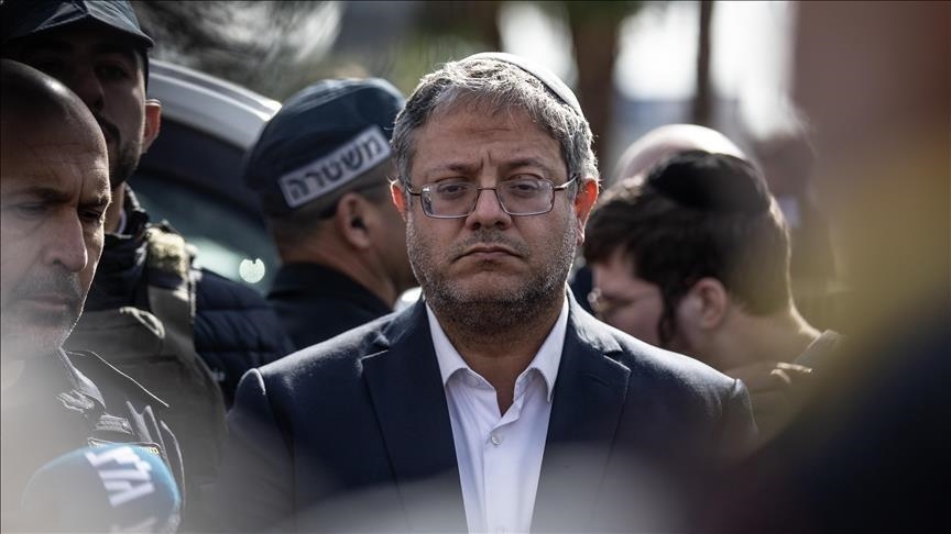 بن غفير يسمح لـ 100 ألف إسرائيلي إضافي بالحصول على رخص سلاح