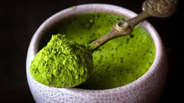 رغم رواجه عالميا.. تحذيرات من مضار شاي الماتشا