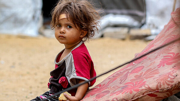 عندما تنتهي الحرب وتصرخ الجراح