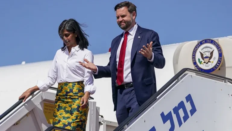 نائب ترامب يصل "إسرائيل" وتحركات دبلوماسية لتثبيت وقف النار في غزة