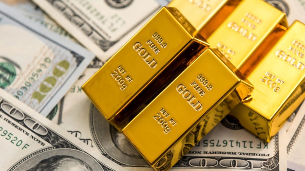 الذهب قرب أعلى مستوى بدعم توقعات خفض الفائدة الأميركية