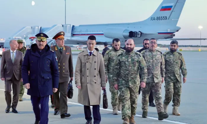 وفد عسكري سوري يصل إلى موسكو