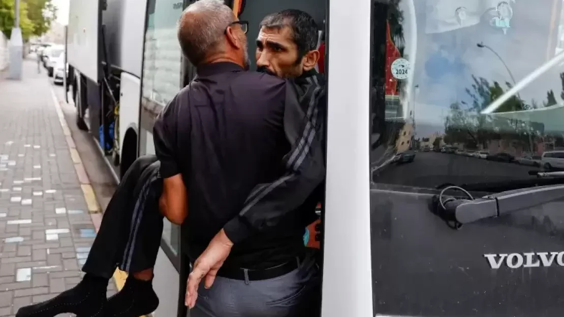 تقرير: الاحتلال يقرر طرد مرضى غزة ومرافقيهم من مستشفيات القدس.. ما مصيرهم؟