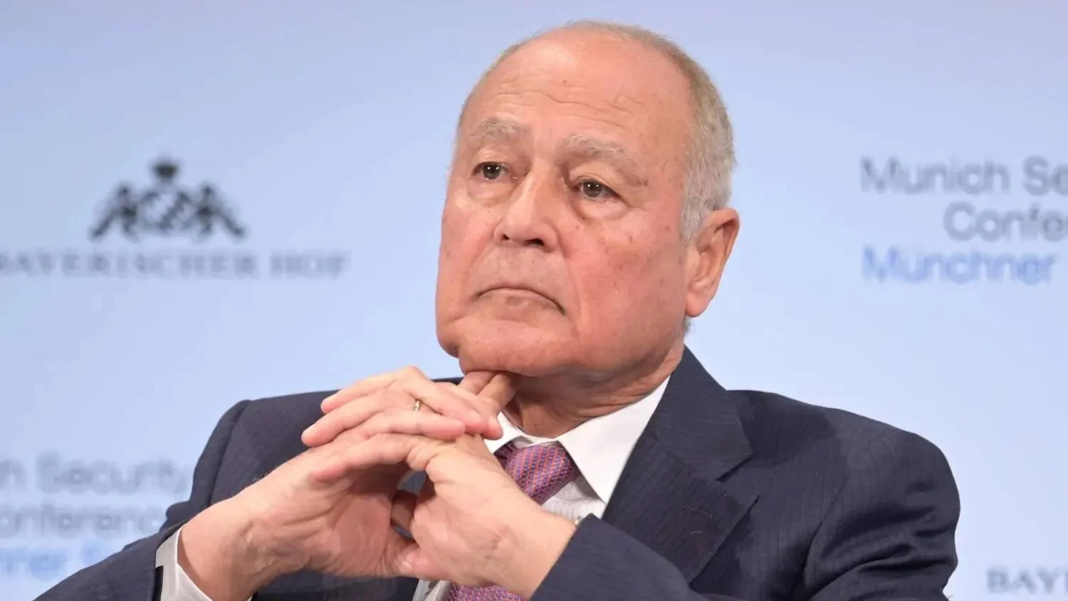 صالح تمديد ولاية "الأونروا" في فلسطين