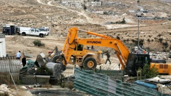 الاحتلال يخطر بوقف البناء بمنزل شمال شرق بيت لحم