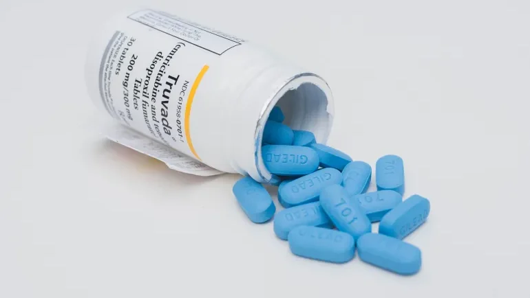 في اليوم العالمي للإيدز.. تحذير من نقص تمويل مكافحته