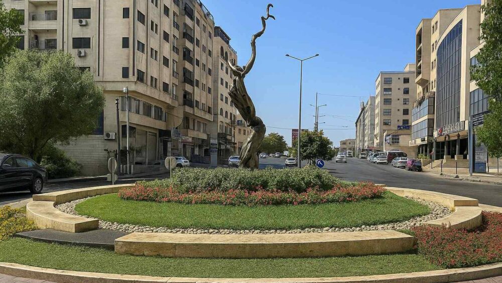 بلدية نابلس تدشن ميدان المناضل الراحل بسام الشكعة