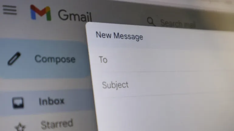 "جيميل" يحصل على مزايا الذكاء الاصطناعي مجانا