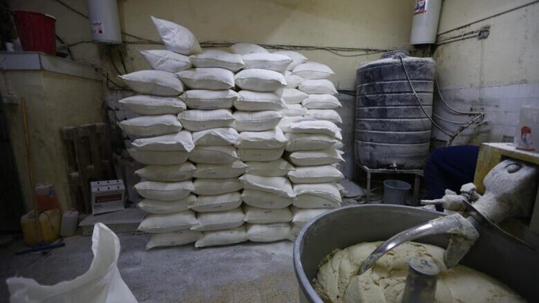 عاجل| صافرات الإنذار تدوي في محيط مفاعل ديمونا ومناطق واسعة جنوب فلسطين المحتلة.