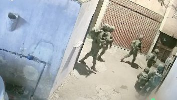 الاحتلال يعتقل 4 مواطنين بينهم فتاة في قلقيلية