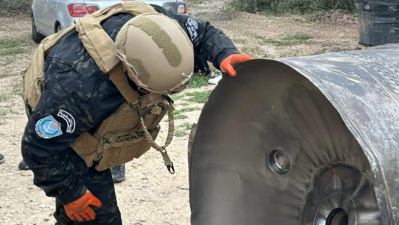 الشرطة تتعامل مع 6 شظايا صاروخية غرب الخليل