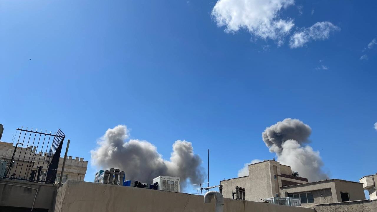 إسرائيل تستهدف قيادات إيرانية ومجمع البث التلفزيوني في طهران