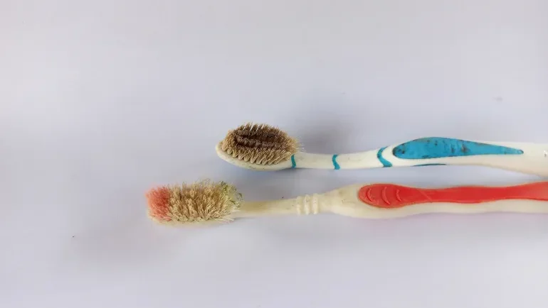 تستخدمها كل يوم وتظنها آمنة.. 9 أشياء في بيتك تتحول بهدوء إلى مستعمرة جراثيم