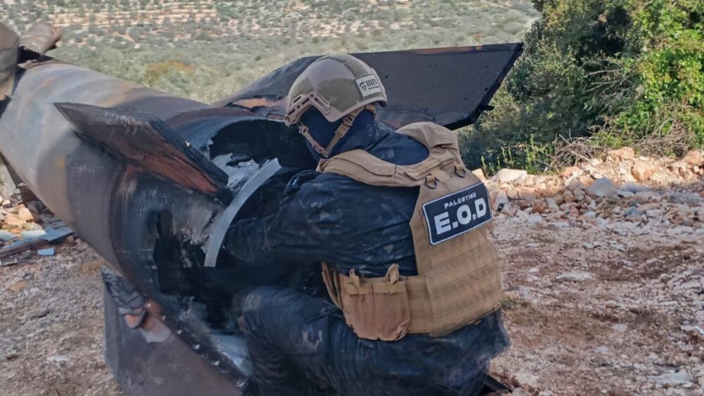 إرزيقات: تعاملنا مع 106 شظايا بمختلف المحافظات أسفرت عن إصابتين و12 حالة ضرر بالممتلكات