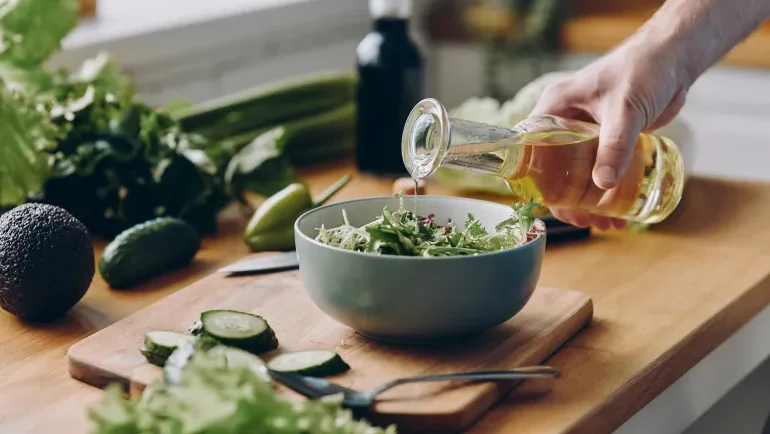 4 خرافات شائعة عن الدهون