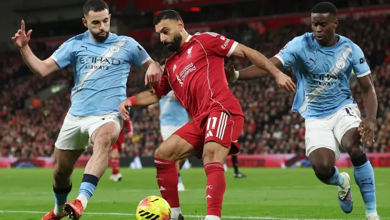 قرعة ربع نهائي كأس إنجلترا تسفر عن قمة نارية بين مانشستر سيتي وليفربول