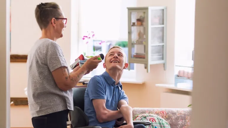 مرض بلا علاج يفتك بالأعصاب.. ما هو التصلب الجانبي الضموري؟