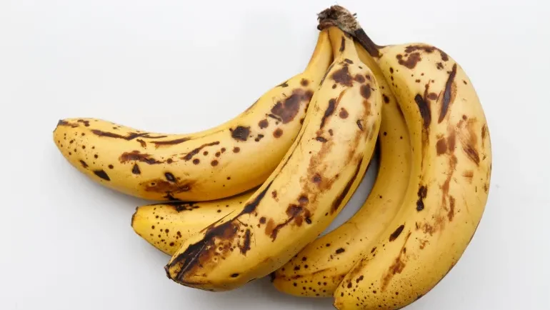 الجميع يشم رائحة الموز.. ولكن هناك سر "جيني" لم يعرفوه