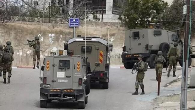 قوات الاحتلال تصور مباني في الخضر جنوب بيت لحم