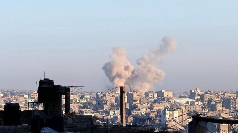 ثلاثة شهداء في غارة للاحتلال شمال مدينة غزة